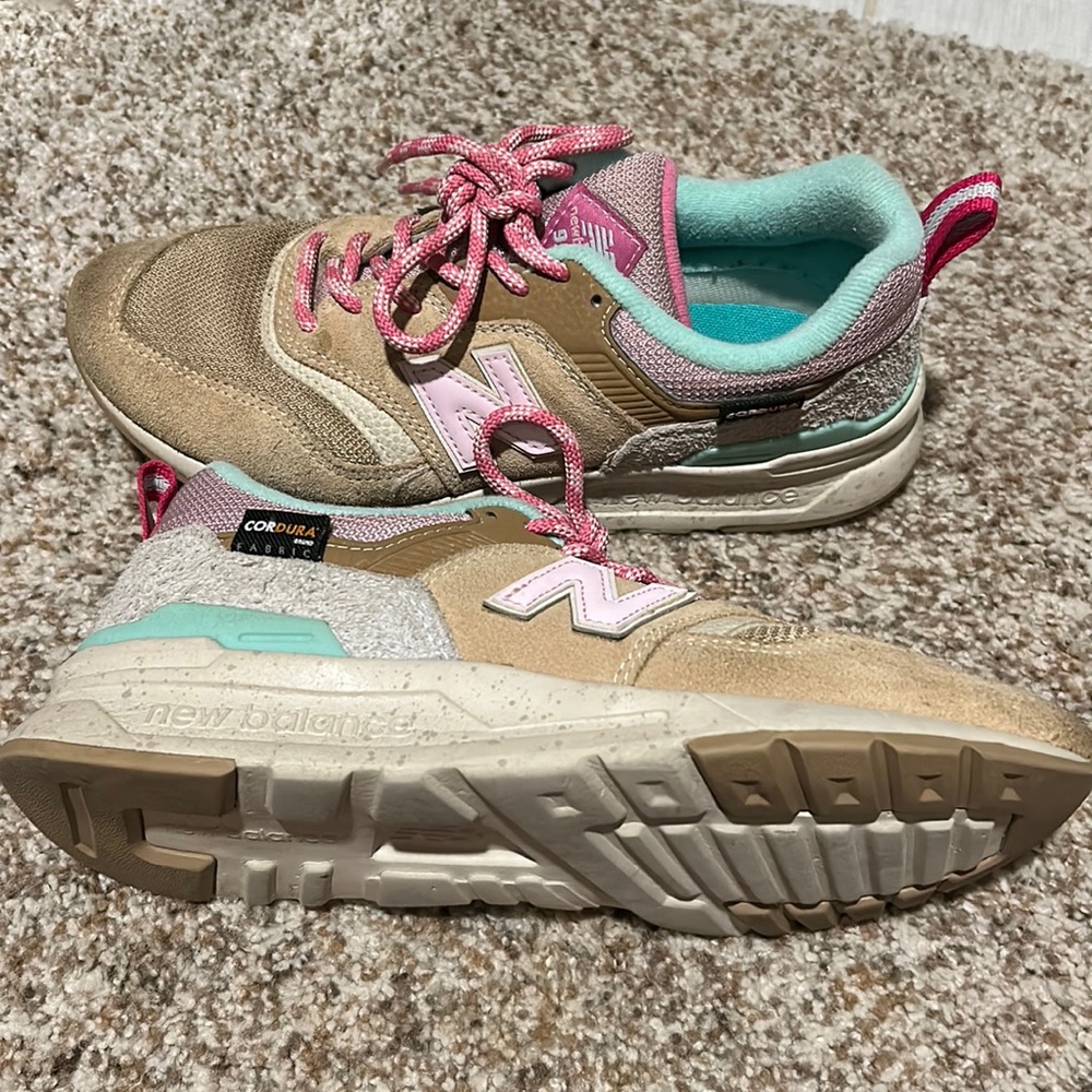 New balance 997H 6.5 women’s